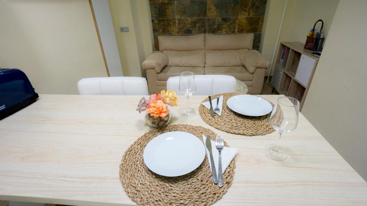 Deluxe Apartment In La Giralda セビリア エクステリア 写真