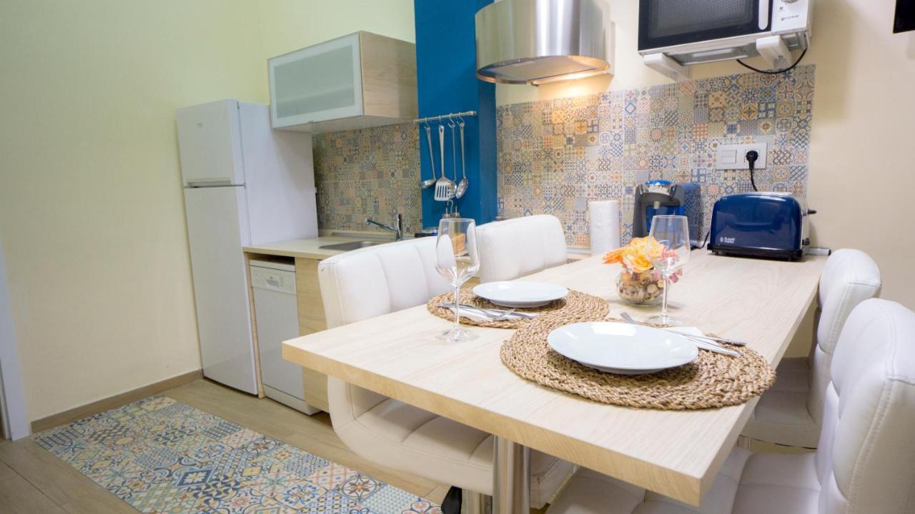Deluxe Apartment In La Giralda セビリア エクステリア 写真