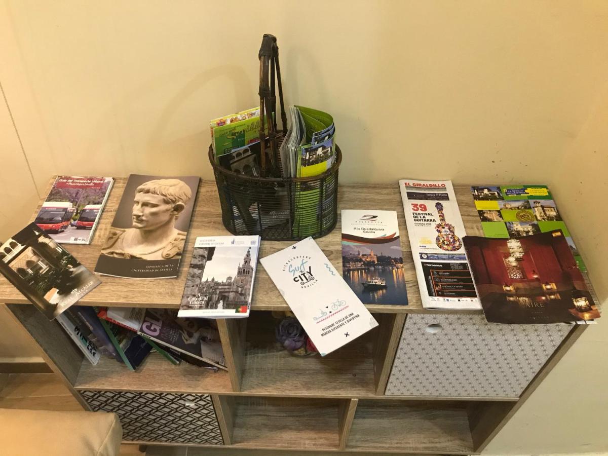 Deluxe Apartment In La Giralda セビリア エクステリア 写真